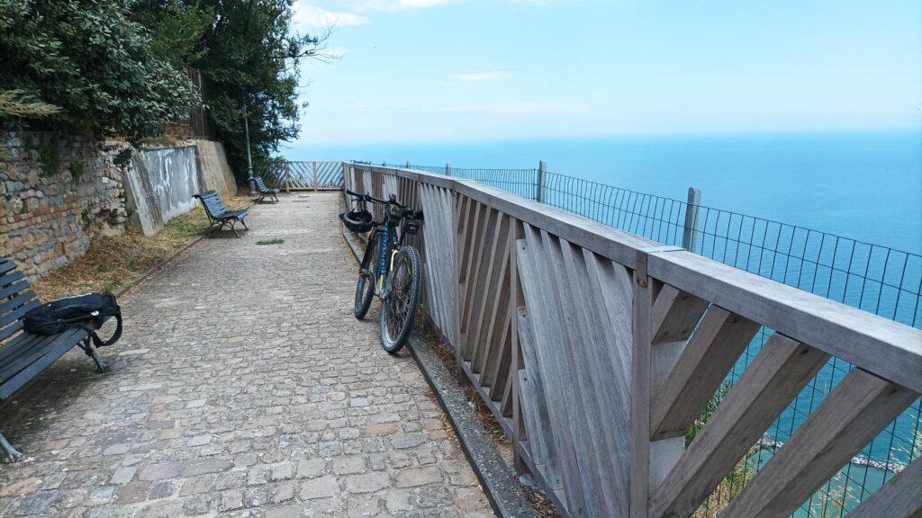 Percorso Rimini Fiorenzuola di Focara in bicicletta - Bike Tour Rimini